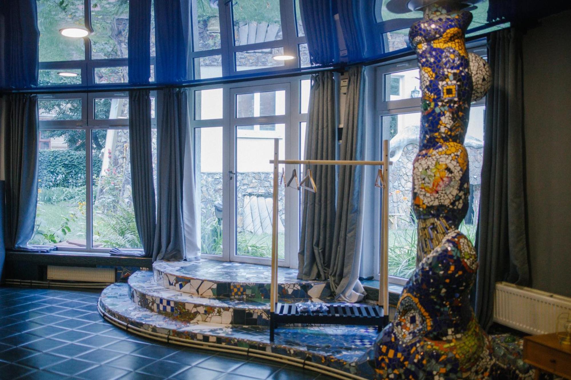 Gaudi Apartment In Lwów Zewnętrze zdjęcie